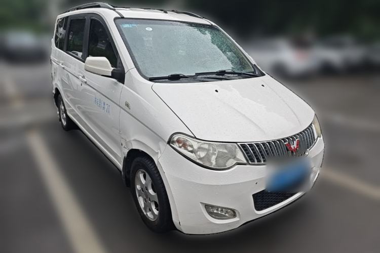 Used Wuling Hongguang 2010 1.4L Luxury Model Front Right 45 Deg