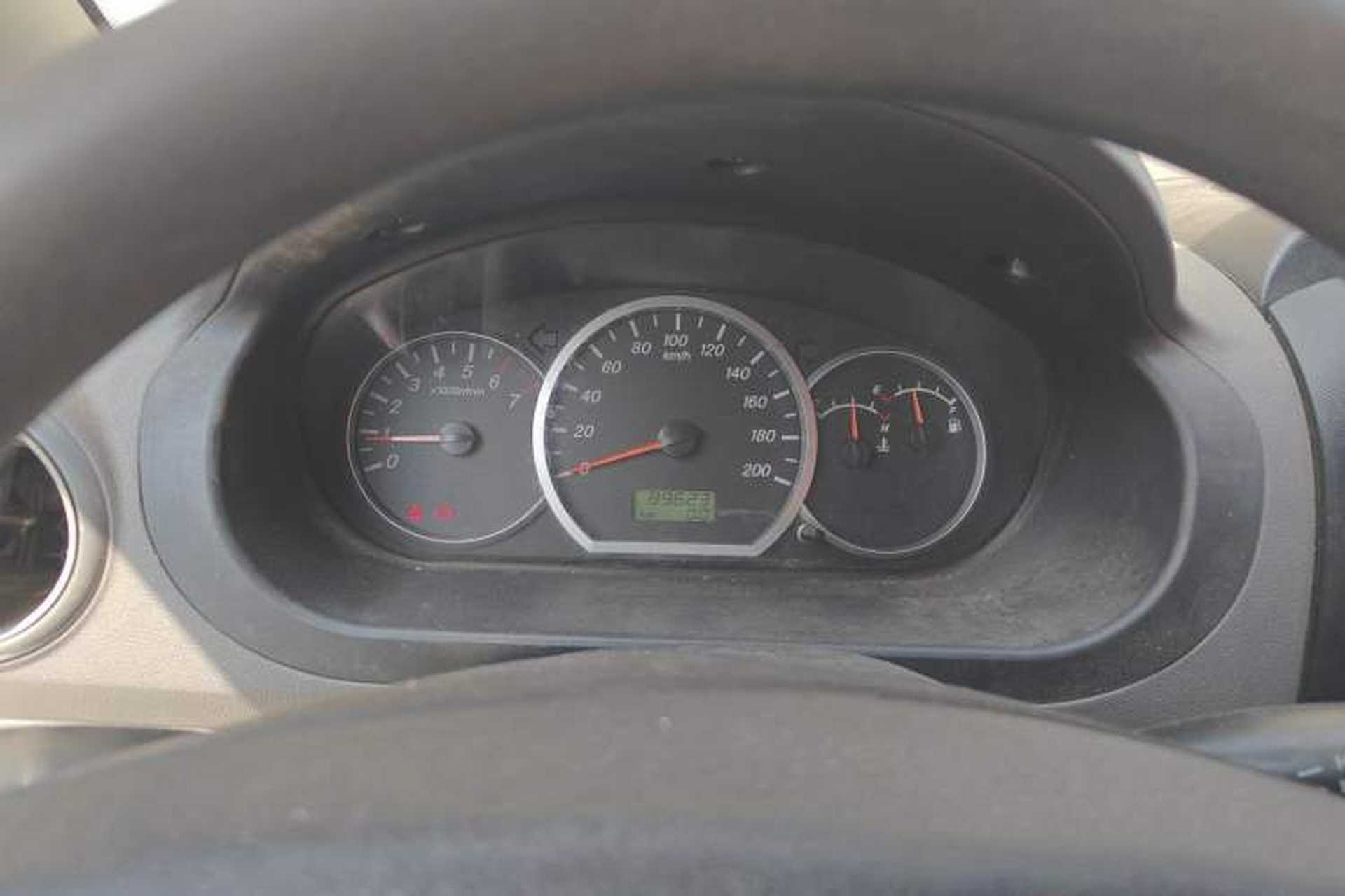 Used Wuling Hongguang 2010 1.2L Base Version China IV Standard Instrument Cluster