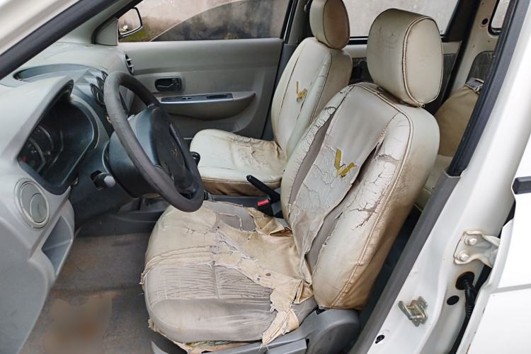Used Wuling Hongguang 2010 1.2L Base Version China IV Standard Left Front Seat