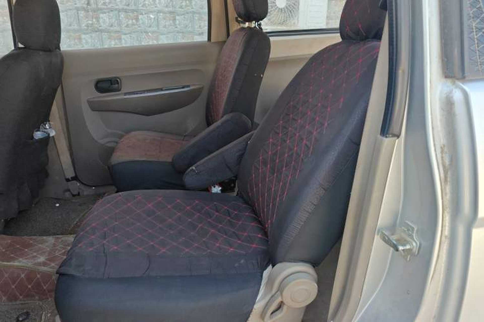Used Wuling Hongguang 2010 1.4L Practical Version Left Rear Seat