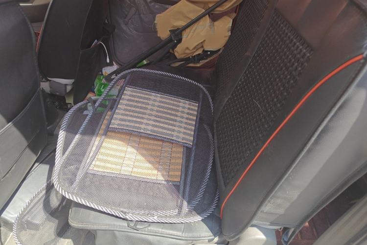 Used Wuling Hongguang 2010 1.2L Base Version China IV Standard Left Rear Seat