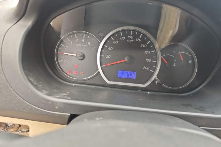 Used Wuling Hongguang 2010 1.4L Luxury Model Odometer Close Up