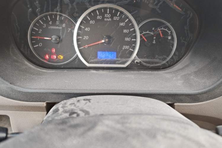 Used Wuling Hongguang 2010 1.2L Practical Version China IV Odometer Close Up