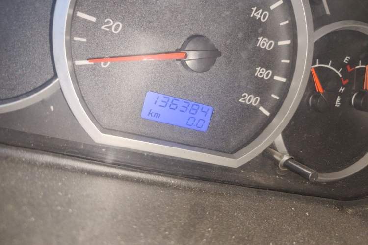 Used Wuling Hongguang 2010 1.2L Comfort Edition China IV Odometer Close Up