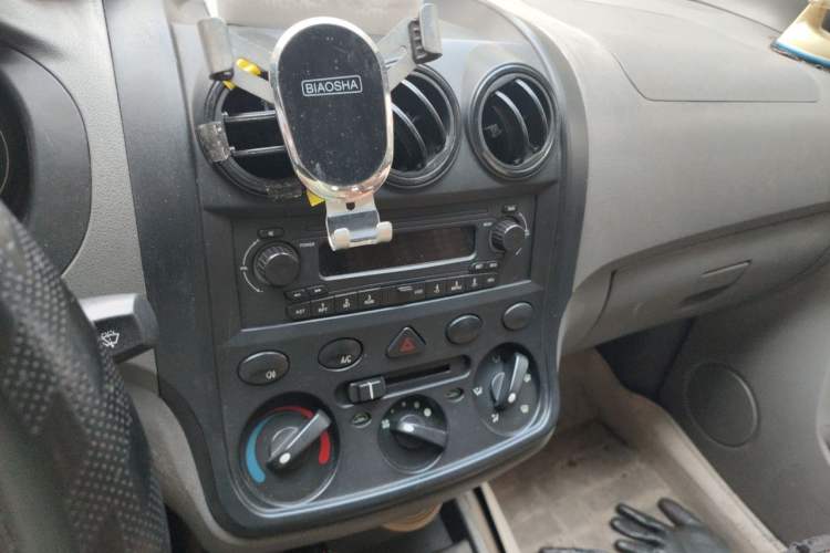 Used Wuling Hongguang 2010 1.4L Base Version Audio And AC Panel