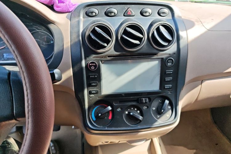 Used Wuling Hongguang 2010 1.4L Comfort Version Audio And AC Panel