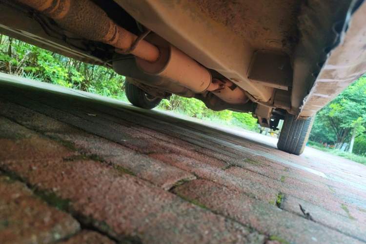 Used Wuling Hongguang 2010 1.4L Standard Version Chassis Front Left