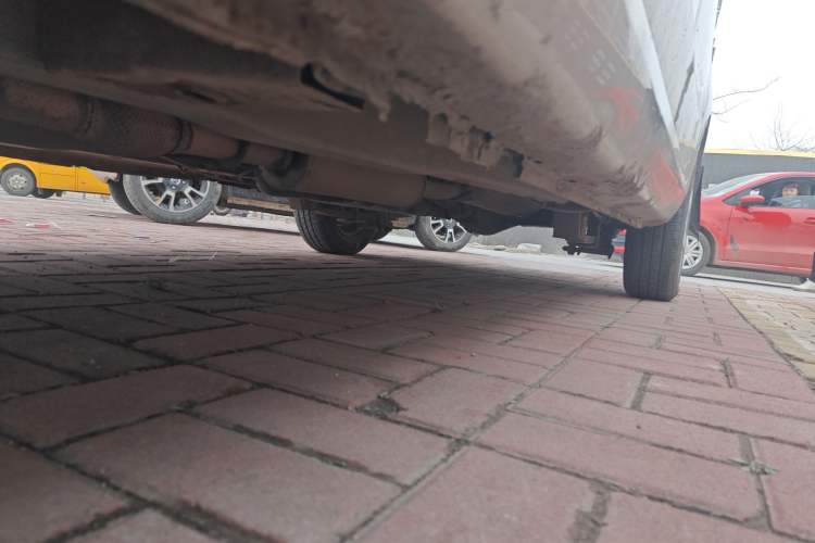 Used Wuling Hongguang 2010 1.2L Base Version China IV Standard Chassis Front Left
