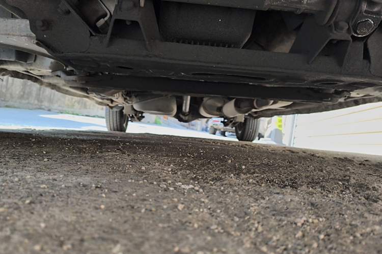 Used Wuling Hongguang 2010 1.4L Luxury Model Chassis Front