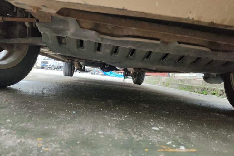 Used Wuling Hongguang 2010 1.2L Base Version China IV Standard Chassis Front