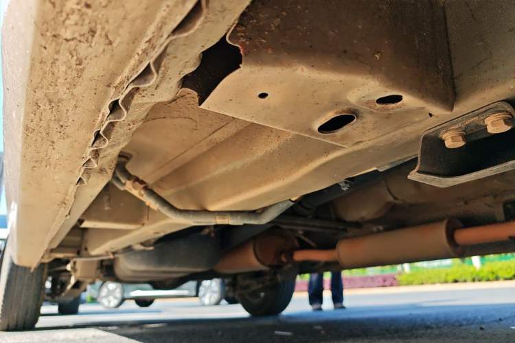 Used Wuling Hongguang 2010 1.4L Comfort Version Chassis Front Right