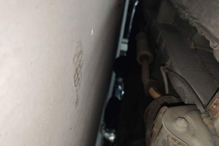 Used Wuling Hongguang 2010 1.4L Luxury Model Chassis Rear Left