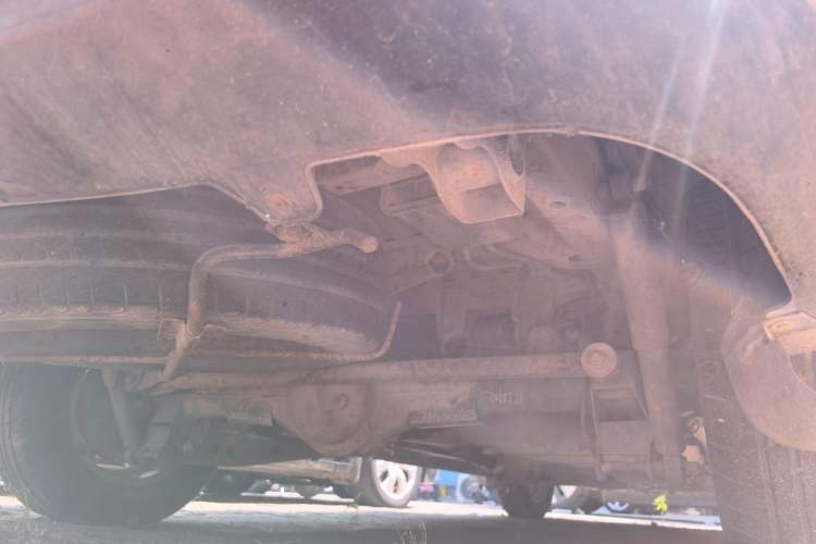 Used Wuling Hongguang 2010 1.2L Standard Version China IV Chassis Rear Right