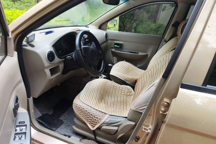 Used Wuling Hongguang 2010 1.4L Standard Version Driver Seat