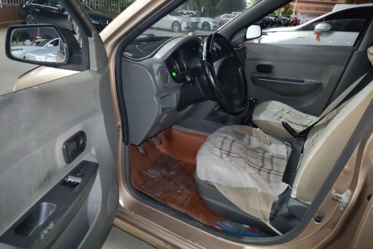 Used Wuling Hongguang 2010 1.2L Base Version China IV Standard Driver Seat