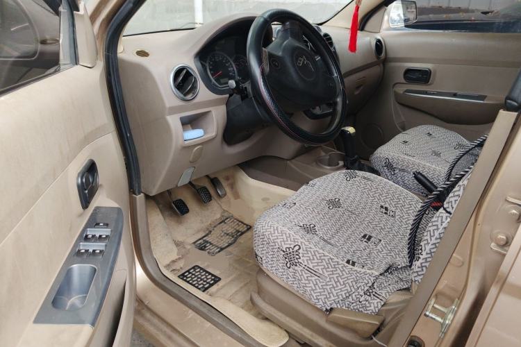 Used Wuling Hongguang 2010 1.2L Standard Version China IV Driver Seat