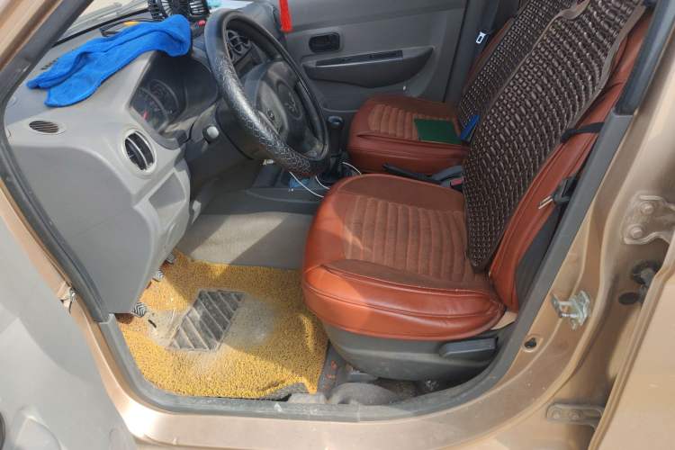 Used Wuling Hongguang 2010 1.2L Base Version China IV Standard Driver Seat