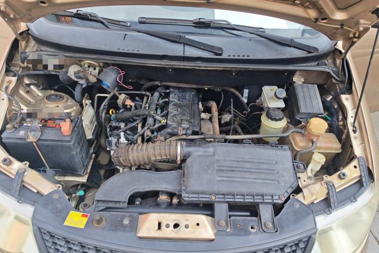 Used Wuling Hongguang 2010 1.4L Practical Version Engine Bay