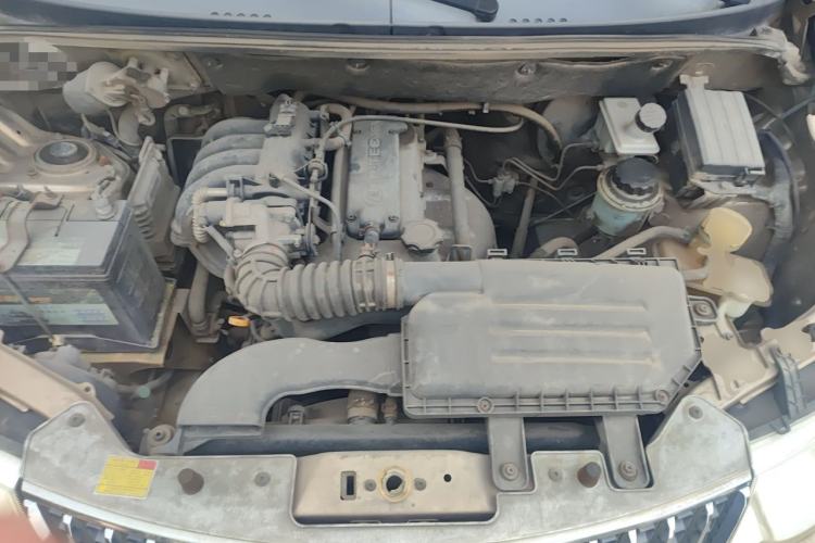 Used Wuling Hongguang 2010 1.2L Practical Version China IV Engine Bay