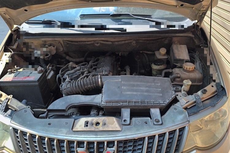 Used Wuling Hongguang 2010 1.4L Luxury Model Engine Bay