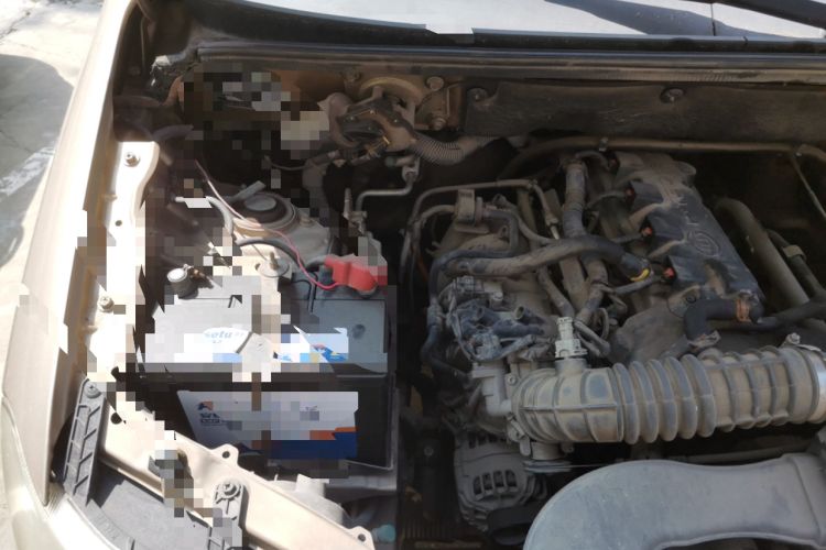 Used Wuling Hongguang 2010 1.4L Luxury Model Engine Bay Right