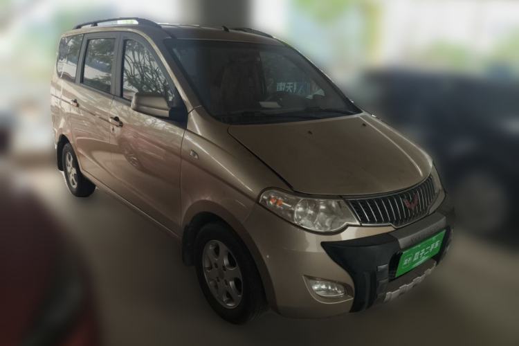 Used Wuling Hongguang 2010 1.2L Comfort Edition China IV Front Right 45 Deg