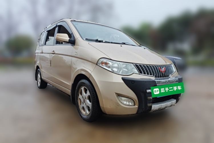 Used Wuling Hongguang 2010 1.4L Comfort Version Front Right 45 Deg