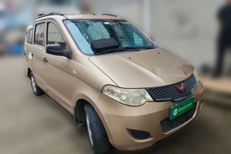 Used Wuling Hongguang 2010 1.2L Base Version China IV Standard Front Right 45 Deg