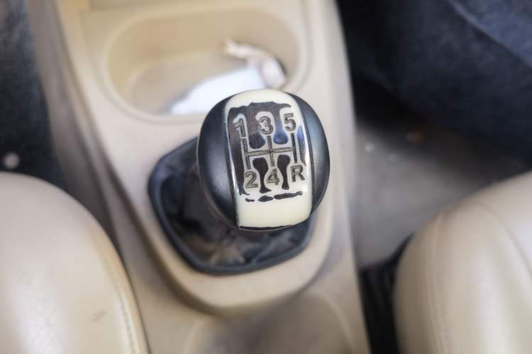 Used Wuling Hongguang 2010 1.4L Luxury Model Gear Lever