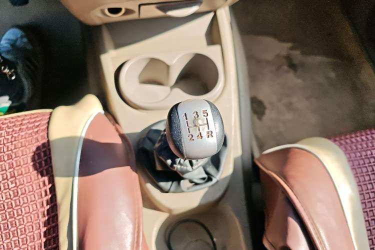 Used Wuling Hongguang 2010 1.4L Comfort Version Gear Lever