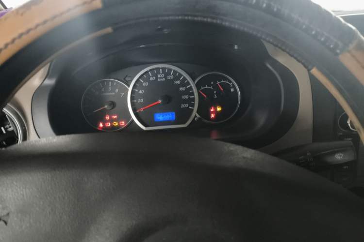 Used Wuling Hongguang 2010 1.2L Comfort Edition China IV Instrument Cluster