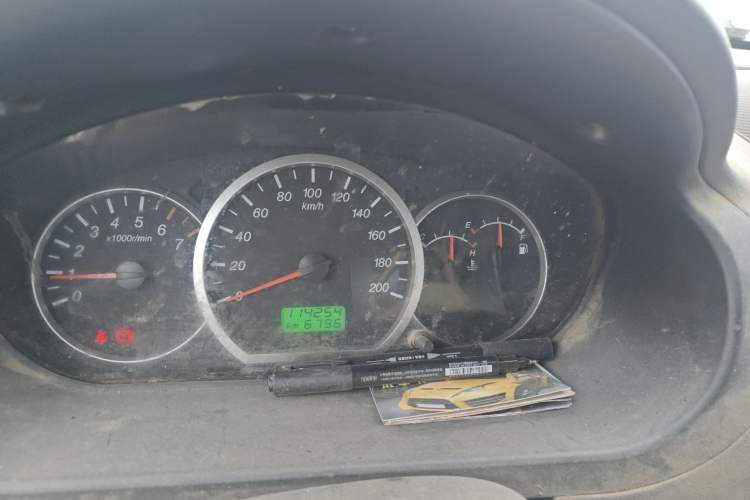 Used Wuling Hongguang 2010 1.2L Base Version China IV Standard Instrument Cluster