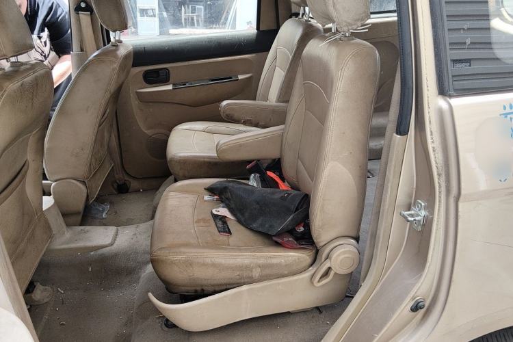 Used Wuling Hongguang 2010 1.4L Luxury Model Left Rear Seat