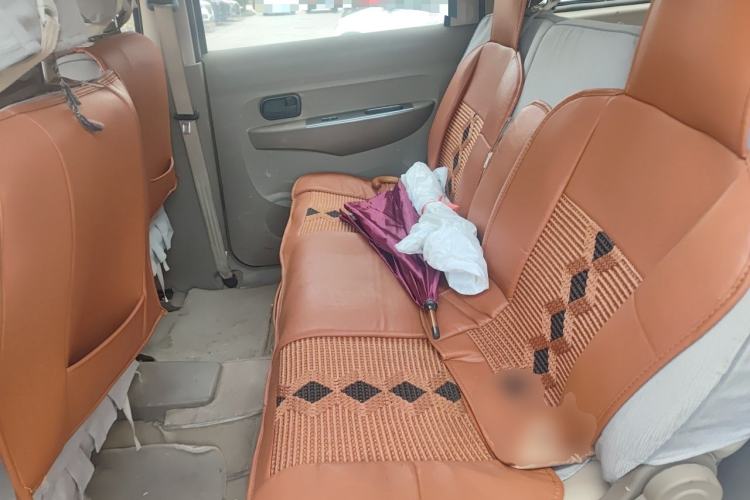 Used Wuling Hongguang 2010 1.2L Practical Version China IV Left Rear Seat