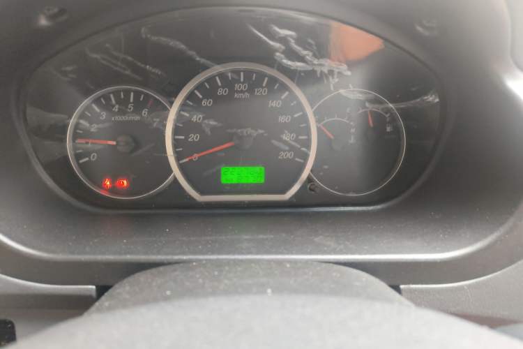 Used Wuling Hongguang 2010 1.2L Base Version China IV Standard Odometer Close Up