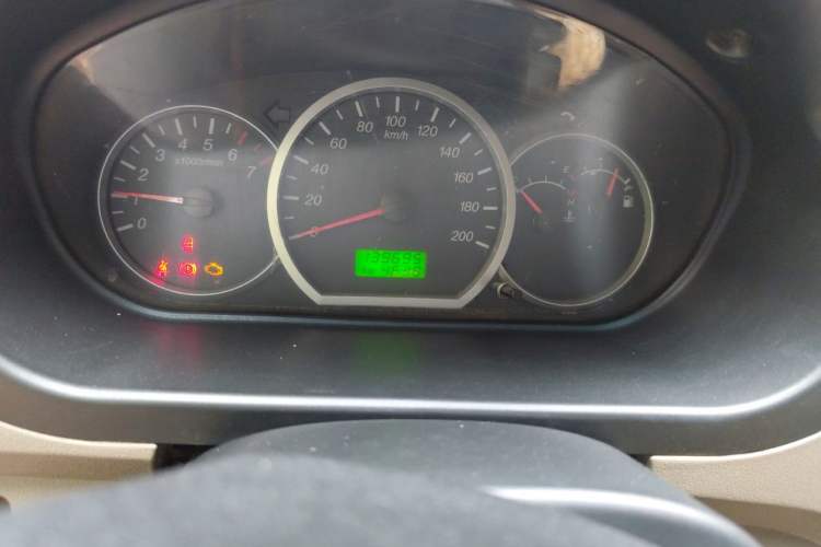 Used Wuling Hongguang 2010 1.4L Standard Version Odometer Close Up