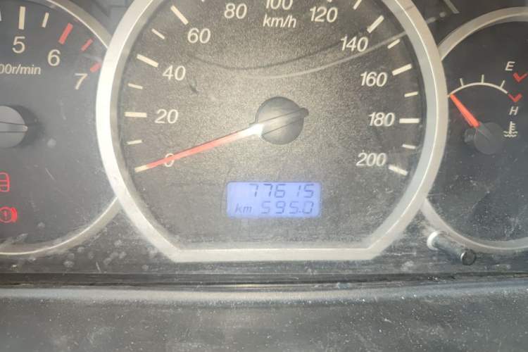 Used Wuling Hongguang 2010 1.2L Practical Version China IV Odometer Close Up