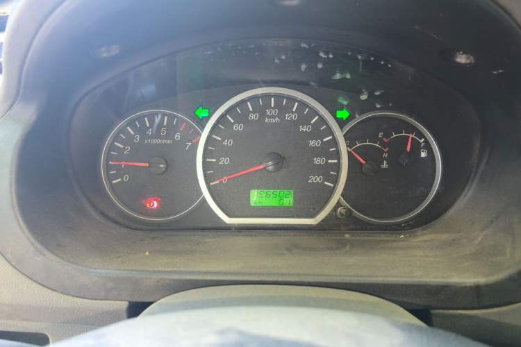 Used Wuling Hongguang 2010 1.4L Base Version Odometer Close Up