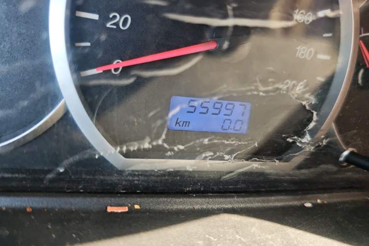 Used Wuling Hongguang 2010 1.4L Comfort Version Odometer Close Up