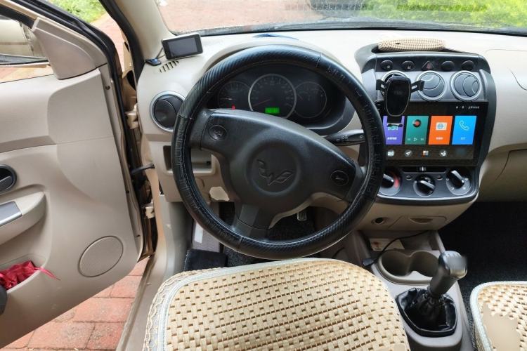 Used Wuling Hongguang 2010 1.4L Standard Version Steering Wheel