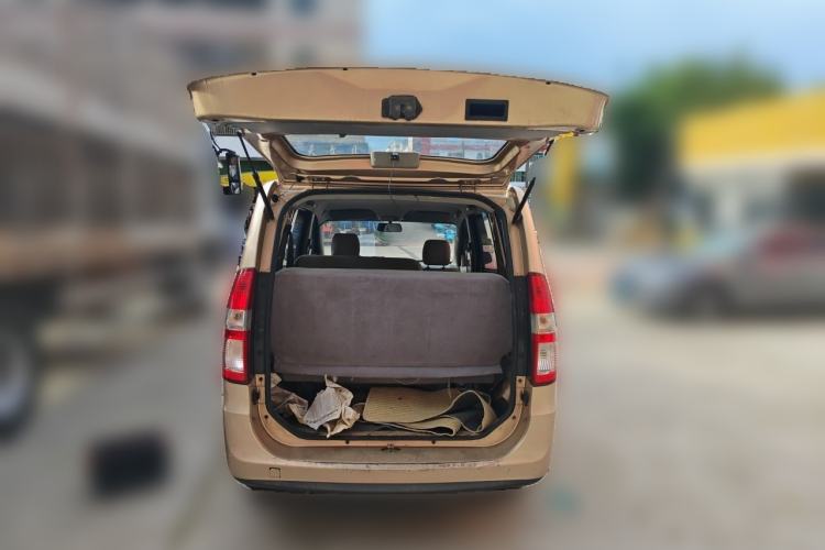 Used Wuling Hongguang 2010 1.4L Practical Version Trunk