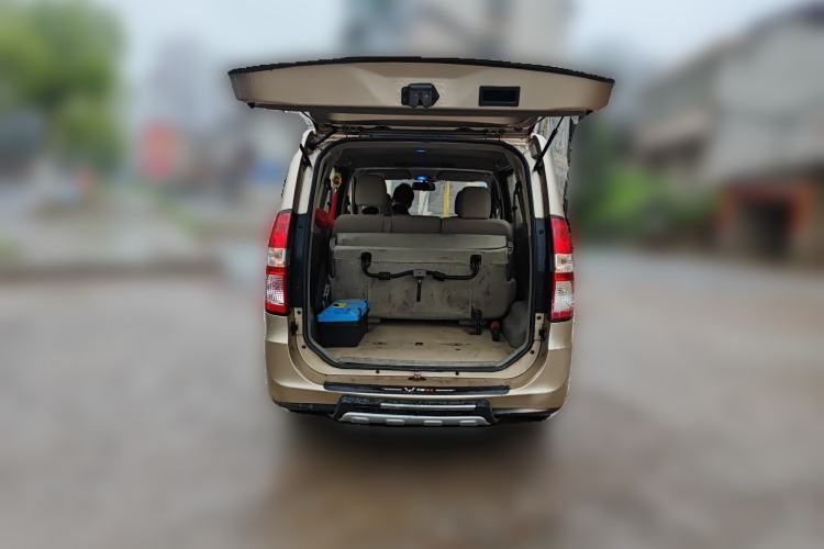 Used Wuling Hongguang 2010 1.4L Comfort Version Trunk