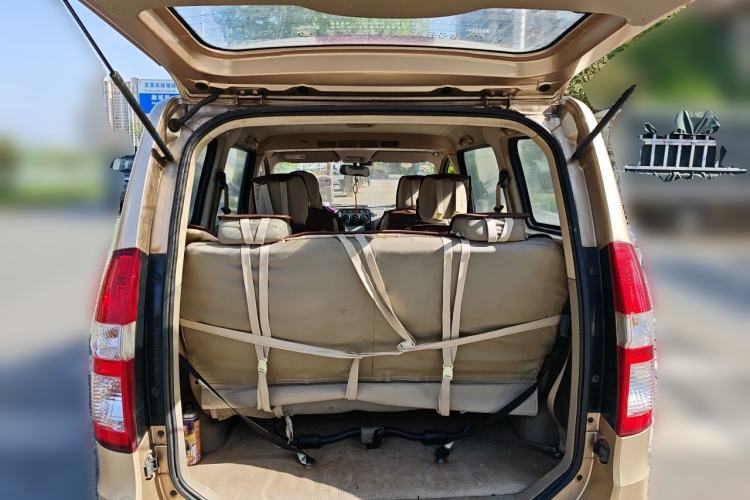 Used Wuling Hongguang 2010 1.4L Comfort Version Trunk