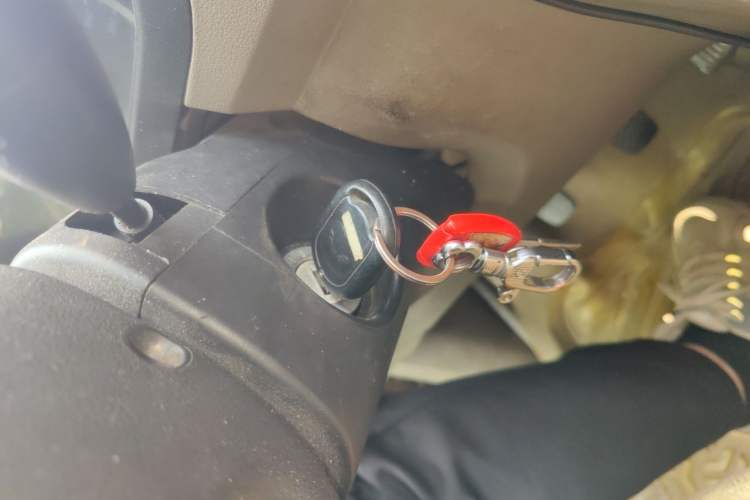 Used Wuling Hongguang 2010 1.4L Comfort Version Vehicle Key