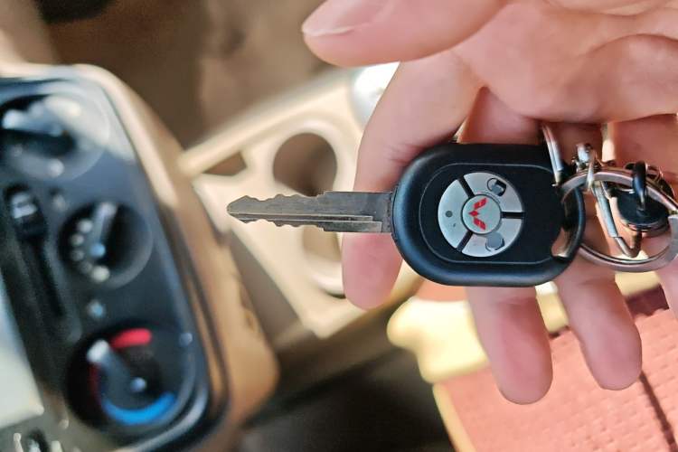 Used Wuling Hongguang 2010 1.4L Comfort Version Vehicle Key