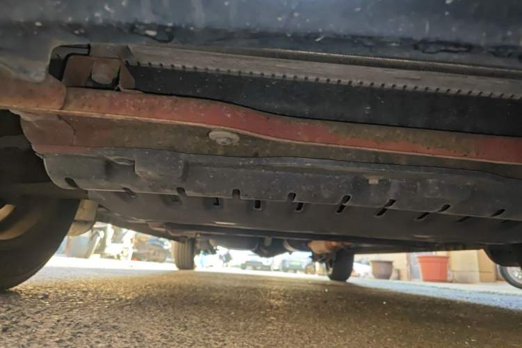 Used Wuling Hongguang 2013 1.5L Comfort Model Chassis Front