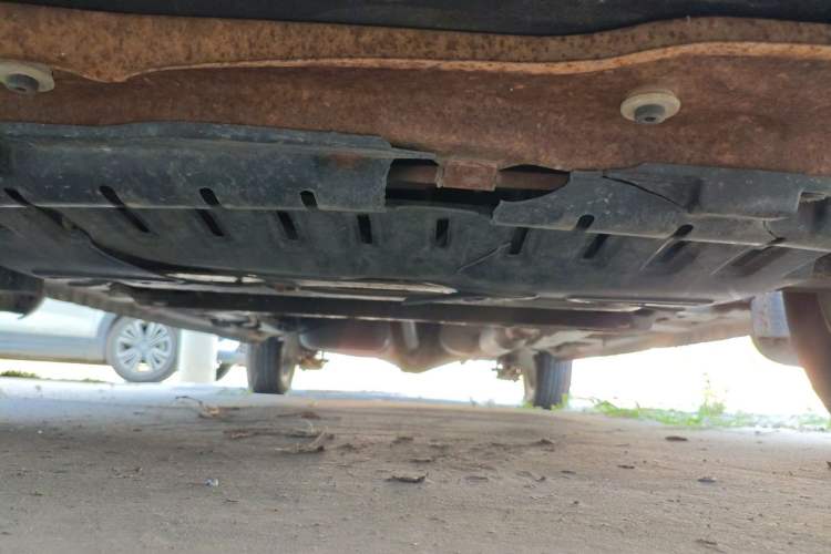 Used Wuling Hongguang 2013 1.5L Comfort Model Chassis Front