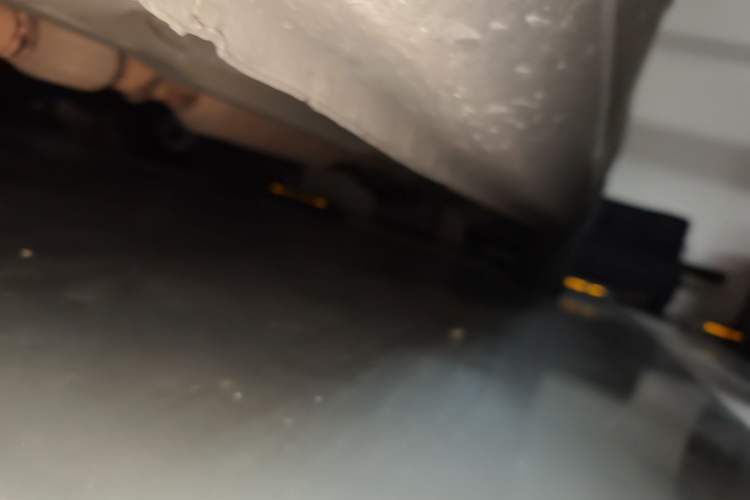 Used Wuling Hongguang 2013 1.5L Standard Version Chassis Front Left
