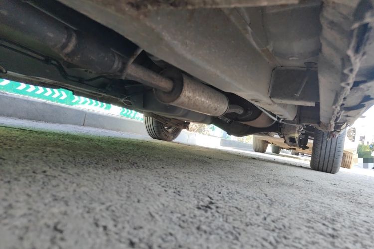 Used Wuling Hongguang 2013 1.5L Standard Version Chassis Front Left