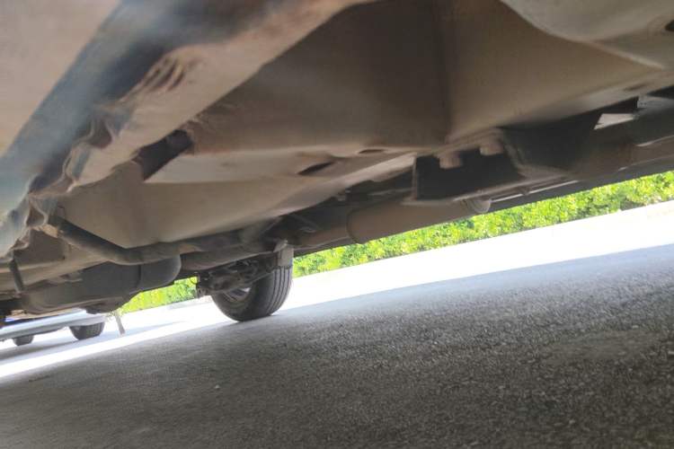 Used Wuling Hongguang 2013 1.2L S Comfort Model China IV Standard Chassis Front Right